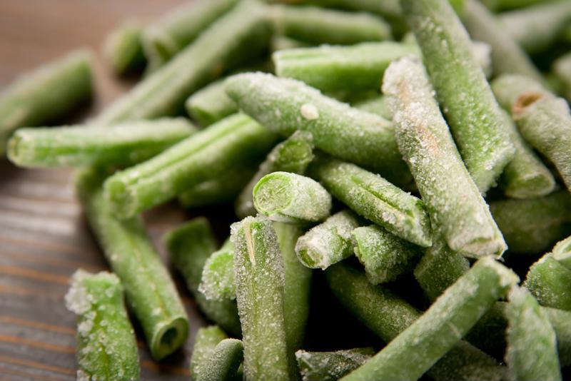 Fresh, raw green beans are a great living food source.